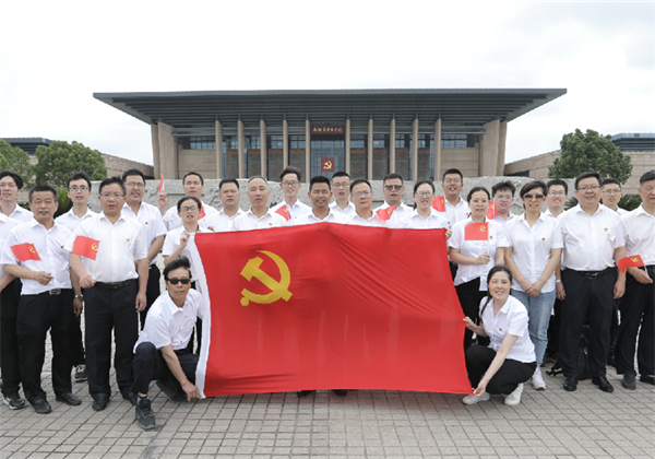 优秀党支部——尊龙·Z6二建党支部